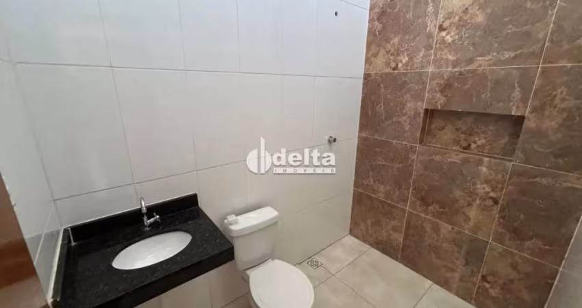 Sobrado disponível para venda no bairro Novo Mundo em Uberlândia-MG