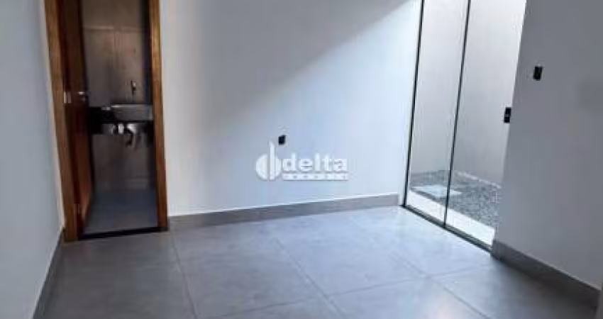 Casa disponível para venda no bairro Jardim Canaã em Uberlândia-MG