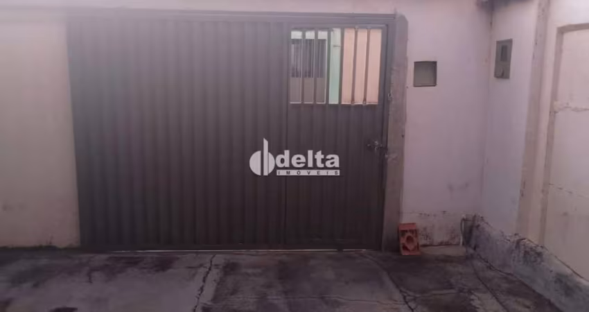 Casa disponível para venda no bairro Santa Luzia em Uberlândia-MG