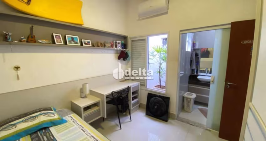 Casa disponível para venda no bairro Cidade Jardim em Uberlândia MG