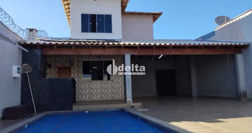 Casa residencial disponível para Locação no bairro Portal do Vale em Uberlândia-MG.