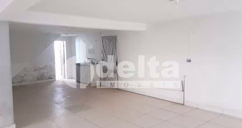 Galpão disponível para venda no bairro Tocantins em Uberlândia-MG