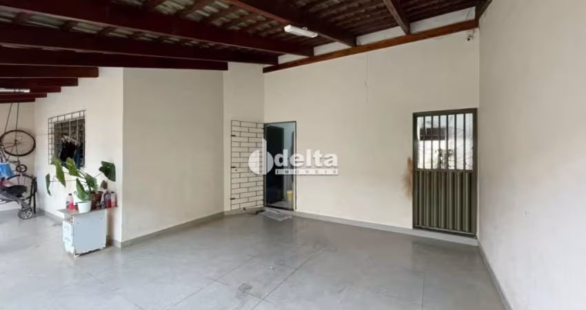 Casa disponível para venda no bairro Segismundo Pereira em Uberlândia MG