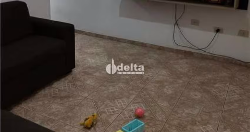 Casa disponível para venda no bairro Granada em Uberlândia-MG