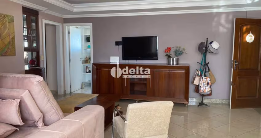 Apartamento disponível para venda no bairro Saraiva em Uberlândia-MG