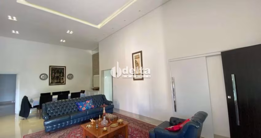 Casa em condomínio disponível para Locação no bairro Gávea em Uberlândia-MG