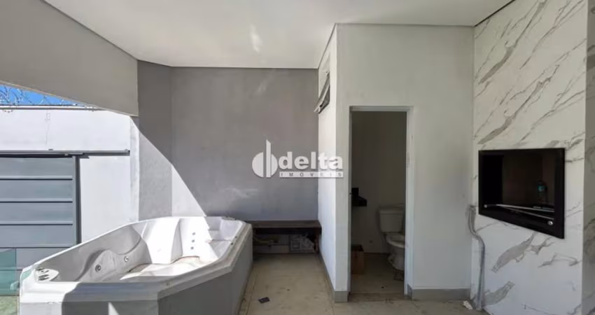 Casa residencial disponível para Locação e Venda no bairro Vigilato Pereira em Uberlândia-MG
