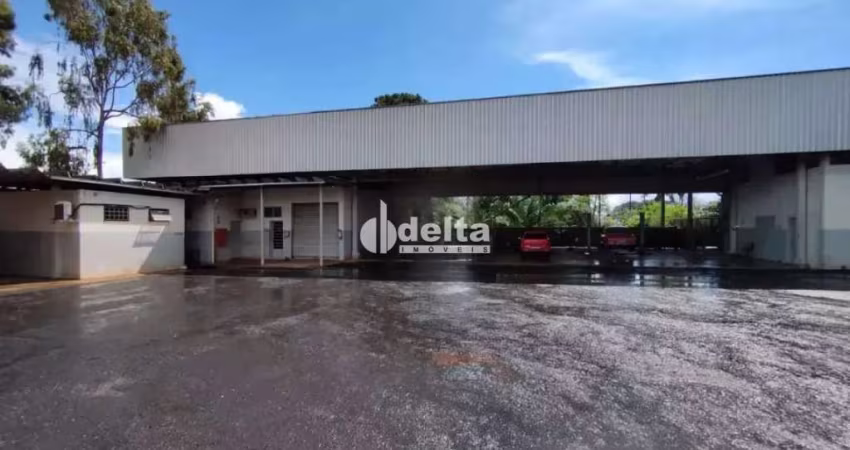 Galpão disponível para Locação no bairro Pacaembu em Uberlândia-MG