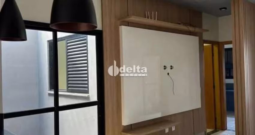 Casa residencial disponível para locação no bairro Novo Mundo em Uberlândia-MG.
