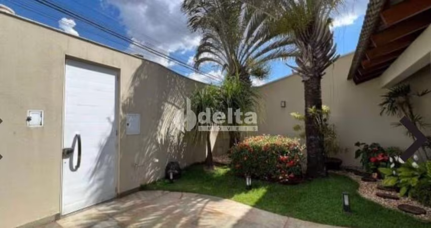 Casa residencial disponível para locação e Venda no bairro Tibery em Uberlândia-MG