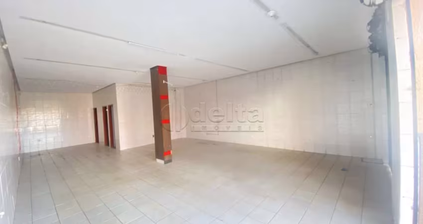 Loja disponível para locação no bairro Custodio Pereira em Uberlândia-MG