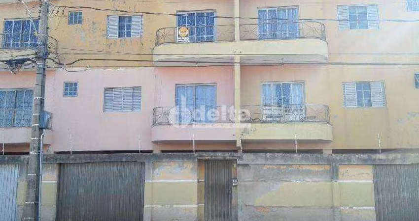 Apartamento disponível para locação no bairro Santa Mônica em Uberlândia-MG
