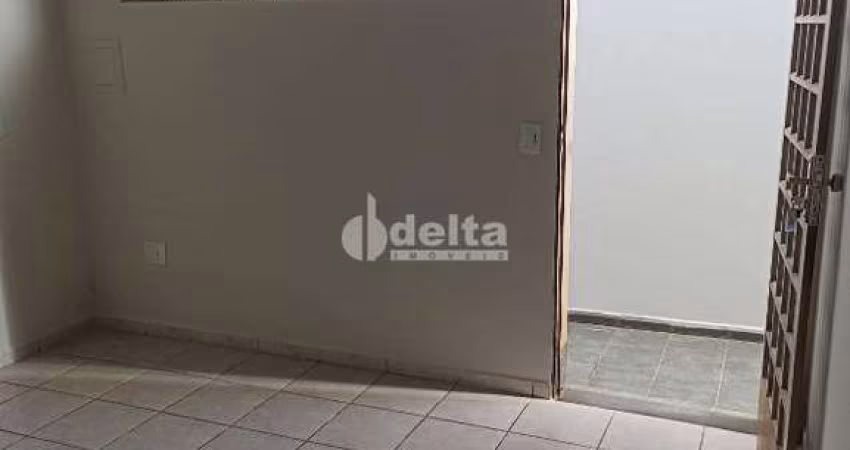 Casa disponível para locação no bairro Nossa Senhora das Graças em Uberlândia-MG