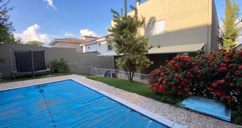 Casa no Condomínio Jardins Barcelona disponível para locação em Uberlândia-MG