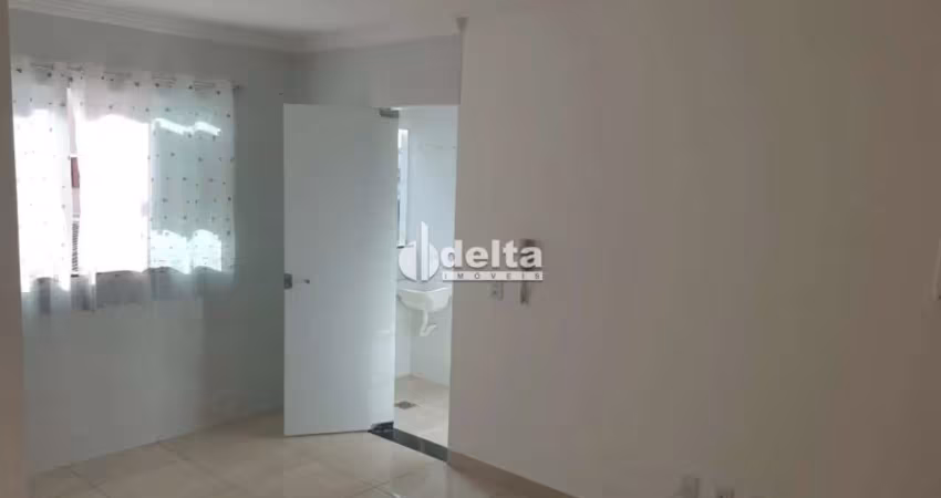 Apartamento disponível para venda no bairro Presidente Roosevelt em Uberlândia-MG