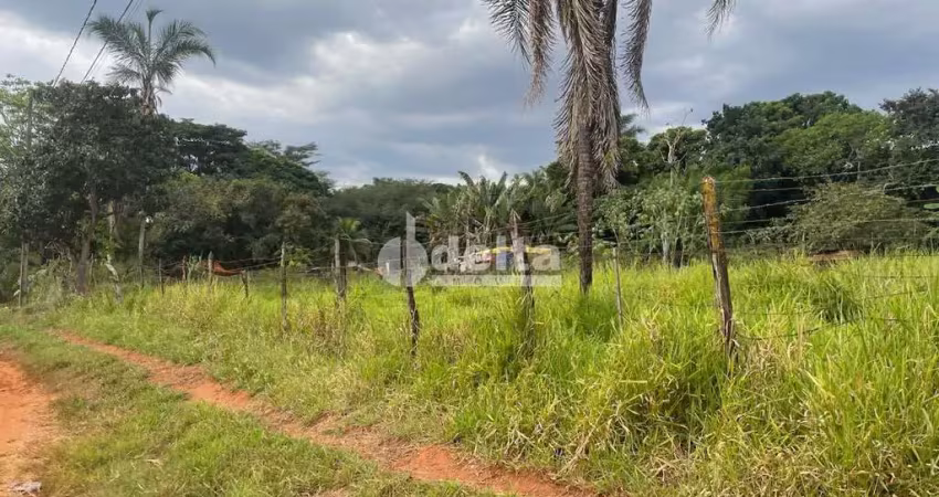 Área disponível para venda no bairro chácaras tubalina e quartel em uberlândia-mg