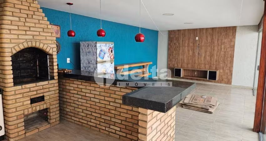 Excelente casa no bairro Santa Rosa