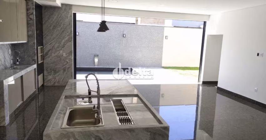 Casa no condomínio Park Sul disponível para venda em Uberlândia-MG