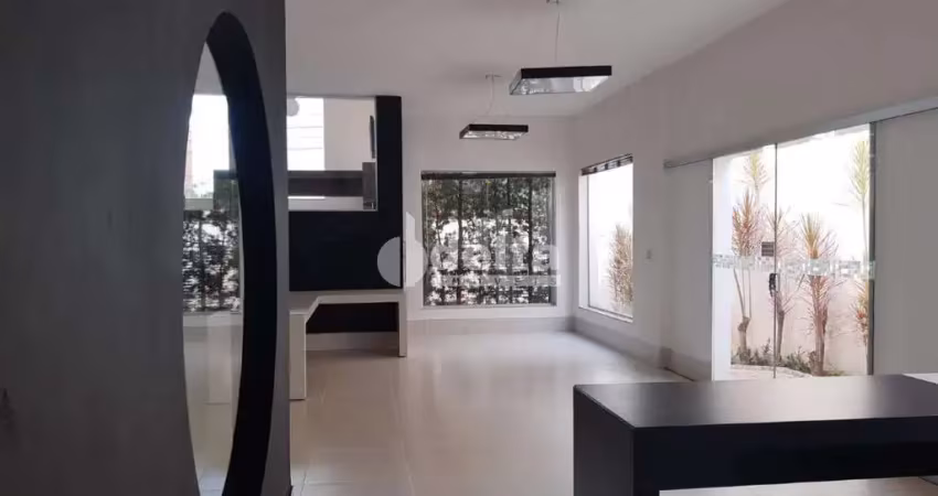 Casa residencial e comercial disponível para venda no bairro fundinho em uberlândia-mg