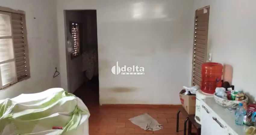 Casa residencial disponível para venda no bairro tubalina em uberlândia-mg.