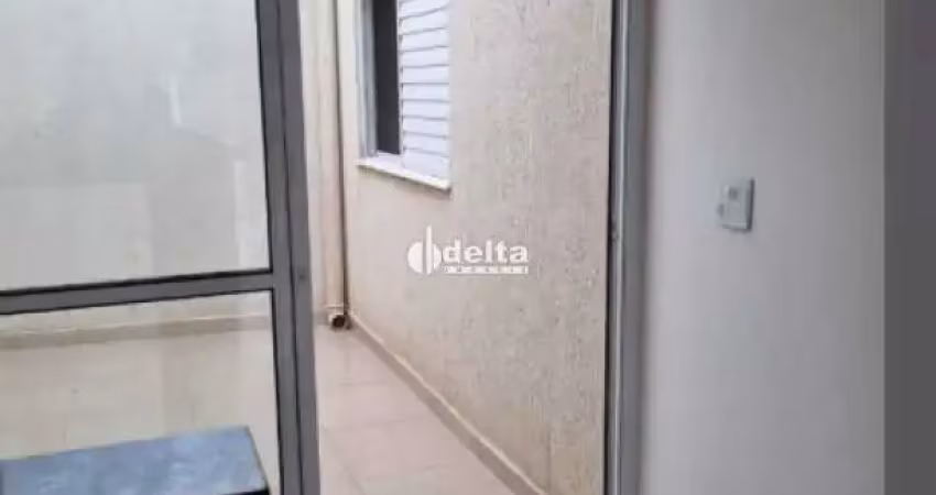 Casa residencial em condomínio disponível para venda no bairro pequis em uberlândia-mg.