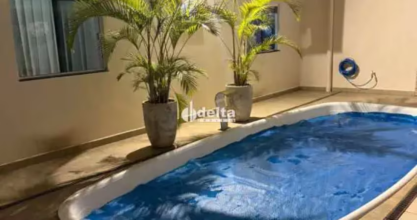 Casa residencial disponível para venda no bairro santa rosa em uberlândia-mg.