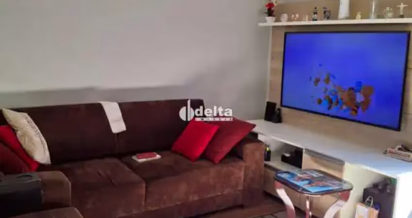 Casa residencial disponível para venda no bairro santa mônica em uberlândia-mg.