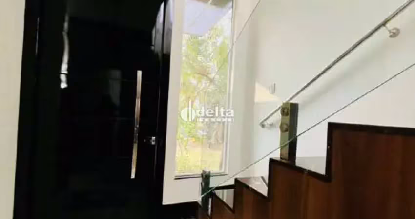 Casa em condomínio disponível para venda no bairro gávea sul em uberlândia-mg.