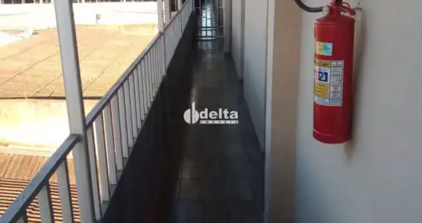 Sala disponível para locação no bairro centro em uberlândia-mg