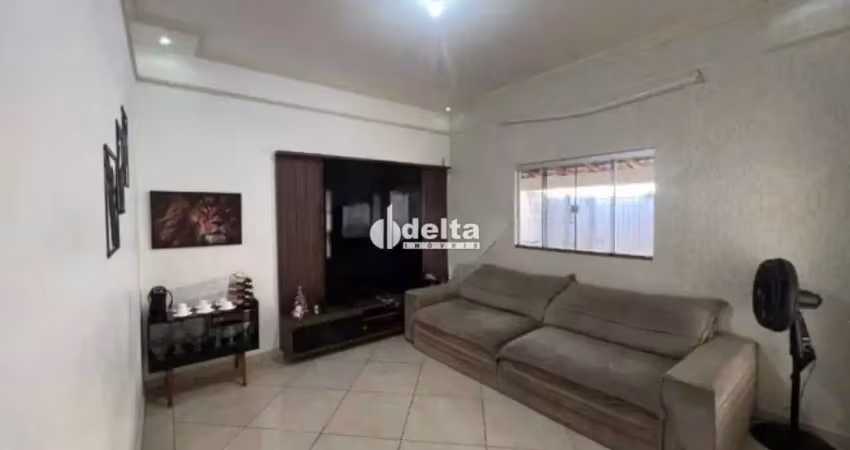 Casa residencial com 3 quartos e 1 suíte disponível para venda no bairro jardim ipanema em uberlândia-mg.