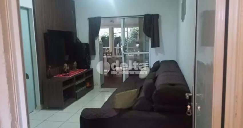 Casa no condomínio terra nova 1 disponível para venda em uberlândia-mg