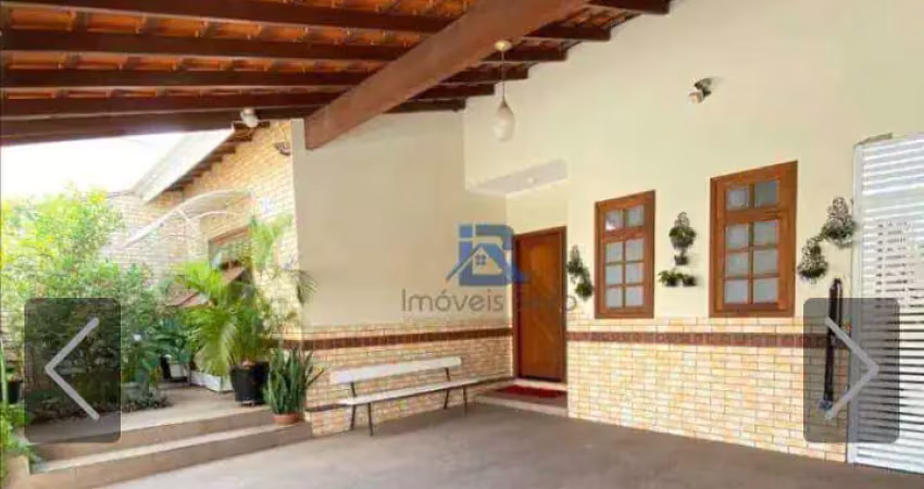 Casa com 3 dormitórios à venda, 181 m² por R$ 870.000,00 - Recanto do Parque - Itatiba/SP