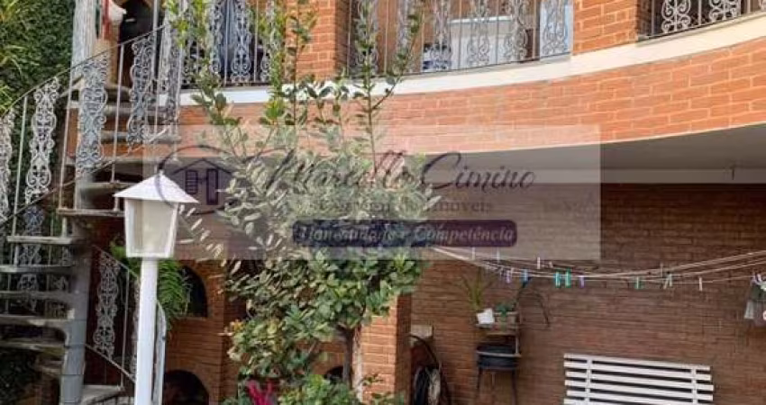 Casa Térrea para Venda em São Paulo, Vila Prudente, 4 dormitórios, 1 suíte, 3 banheiros, 8 vagas