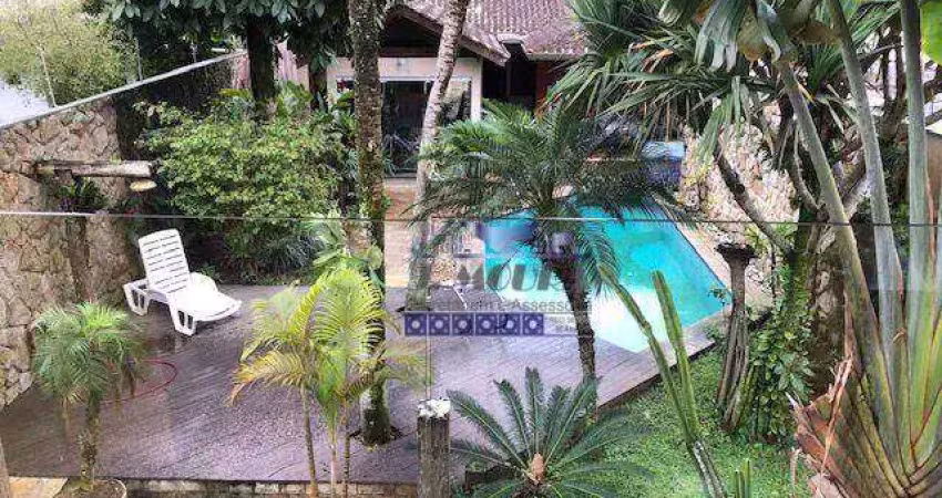 SOBRADO ALTO PADRÃO NO  NOVA CINTRA -  EM EXCELENTE LOCALIZAÇÃO - COM PISCINA, JACUZZI, JARDIM, SOLARIUM, LAREIRA E CHURRASQUEIRA