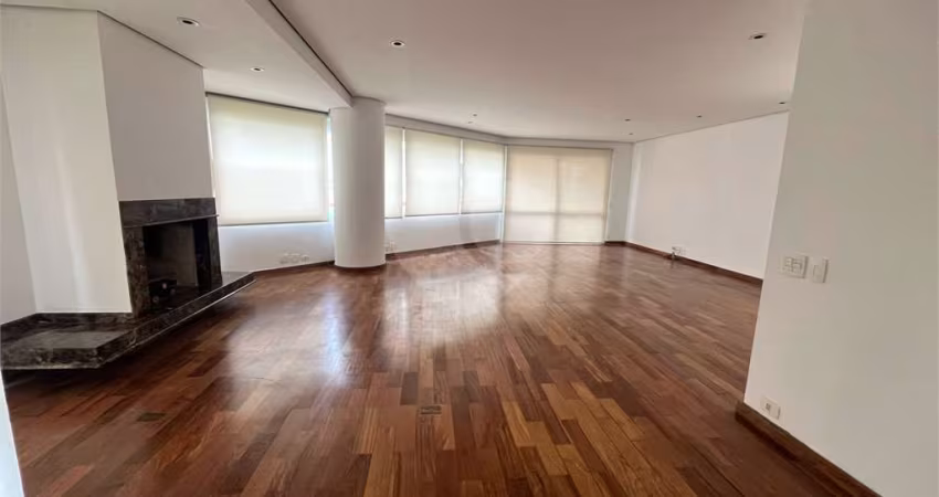 Apartamento com 4 quartos à venda ou para locação em Vila Andrade - SP
