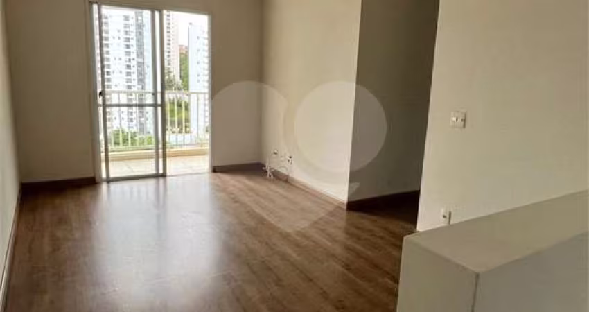 Apartamento com 3 quartos à venda em Parque Reboucas - SP