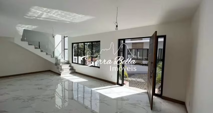 Casa recém construida alto padrão em várzea, teresópolis/rj