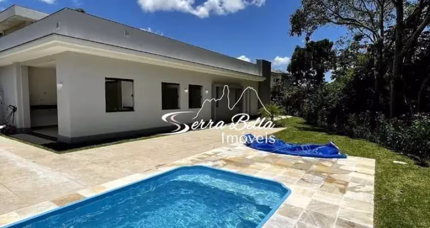 Casa com 3 dormitórios à venda, 220 m² por r$ 1.100.000,00 - albuquerque - teresópolis/rj