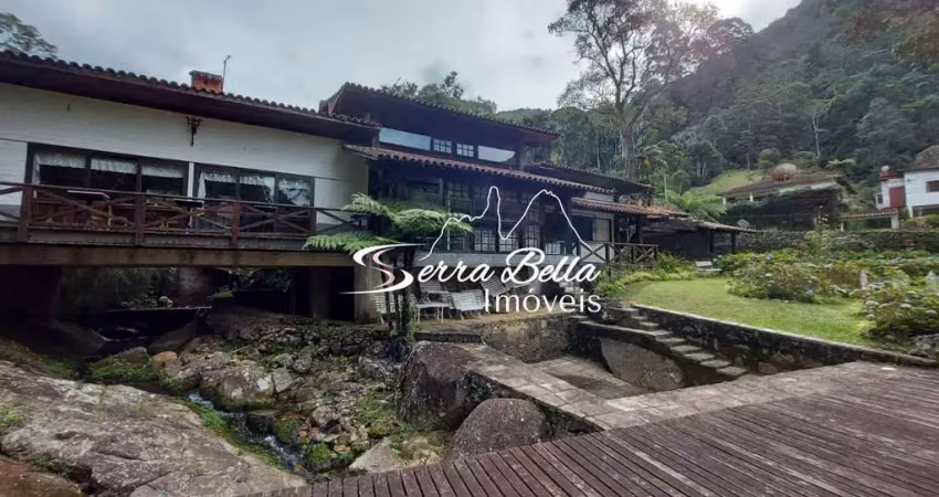 Casa com 3 dormitórios à venda, 200 m² por r$ 1.290.000,00 - parque do ingá - teresópolis/rj