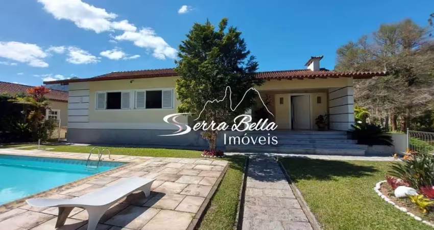 Casa com 4 dormitórios à venda, 260 m² por r$ 2.990.000,00 - comary - teresópolis/rj