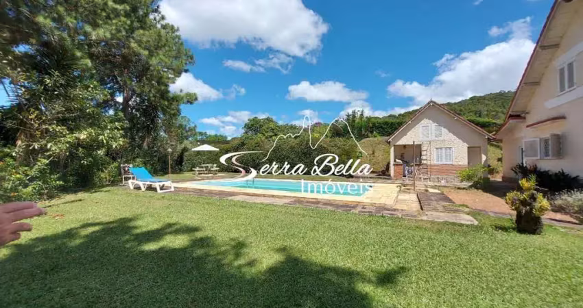 Casa com 4 dormitórios à venda, 255 m² por r$ 1.290.000,00 - três córregos - teresópolis/rj