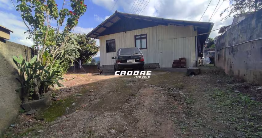 Terreno com Casa Mista no Bairro Garcia