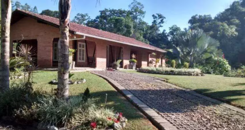 Excelente sítio localizado no bairro itoupava centra