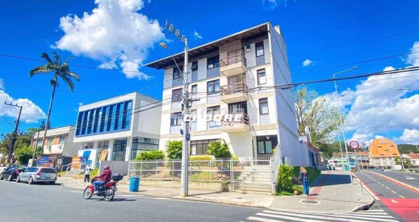 Apartamento para Locação no bairro Ponta Aguda I Cadore Imóveis.