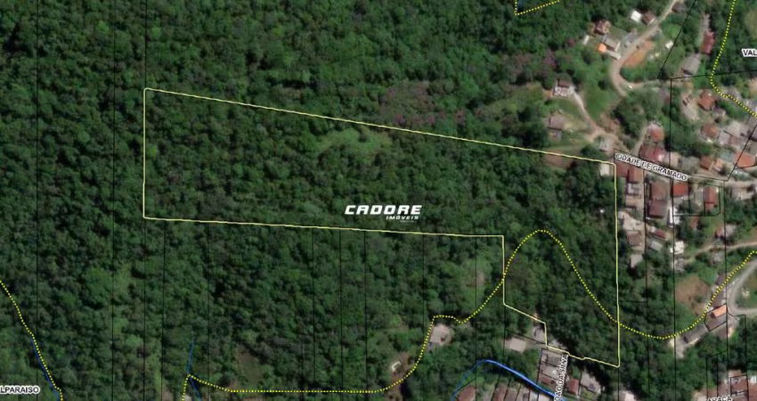 Terreno com 55.275,67m²