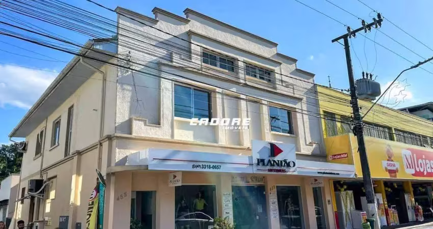 Sala comercial no piso superior no bairro Centro em Gaspar I Cadore Imoveis