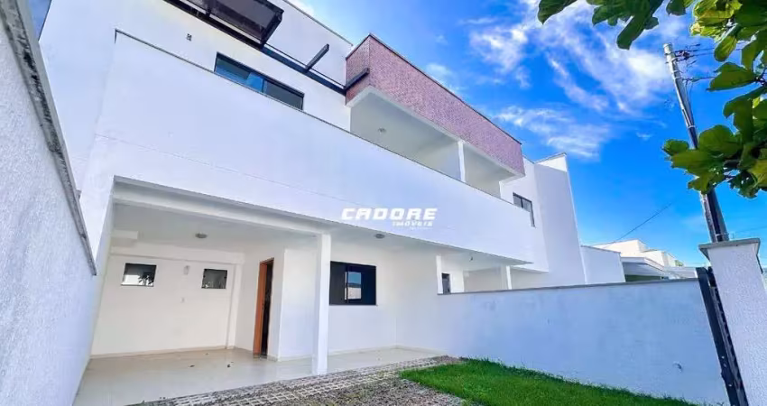 Sobrado No Bairro Velha Central com 3 Dormitórios Sendo 1 Suíte e Área nos Fundos com Churrasqueira ! | Cadore Imóveis