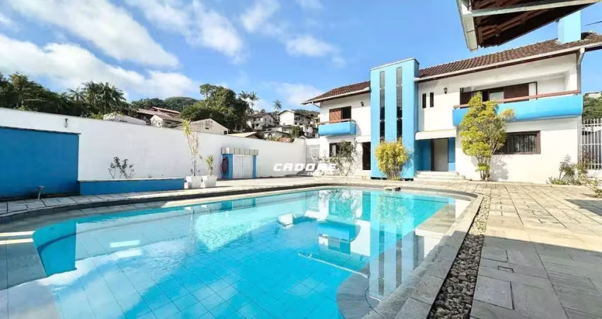 Casa com 4 quartos à venda no Garcia, Blumenau 