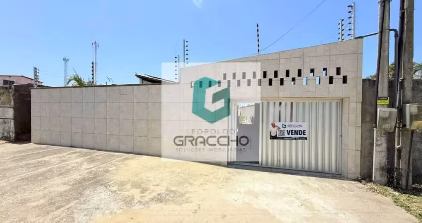 Casa com placa solar e piscina para vender no iguape por r$390.000