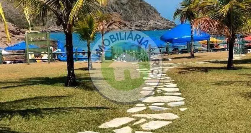 ARMAÇÃO DE BÚZIOS - PRAIA DE FERRADURINHA - CASA ALTO PADRÃO - 5 SUÍTES - 500 M2.